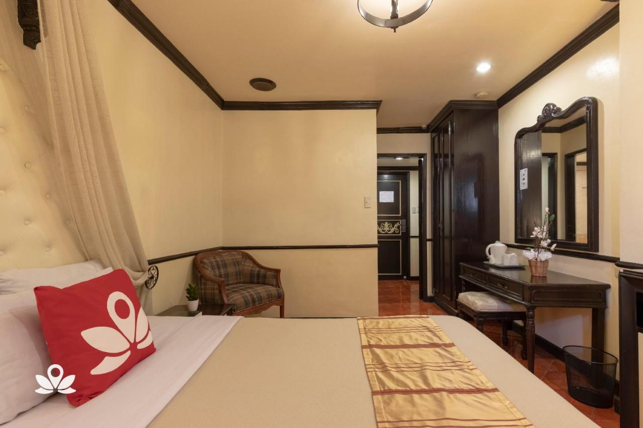 Zen Rooms Camelot Hotel Qc Кесон-Сіті Екстер'єр фото