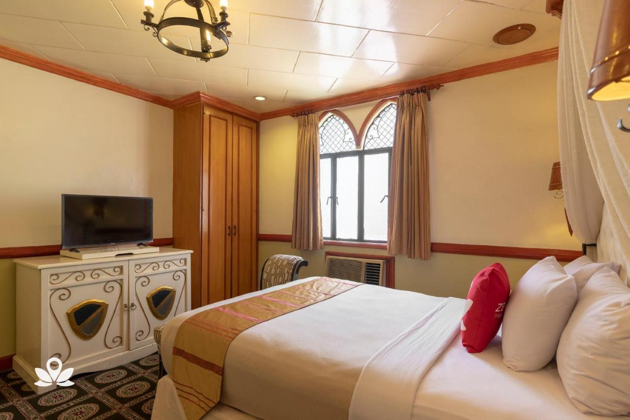 Zen Rooms Camelot Hotel Qc Кесон-Сіті Екстер'єр фото